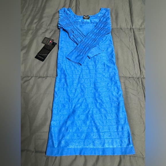 NWT BeBE dress size M/L - Picture 14 of 16